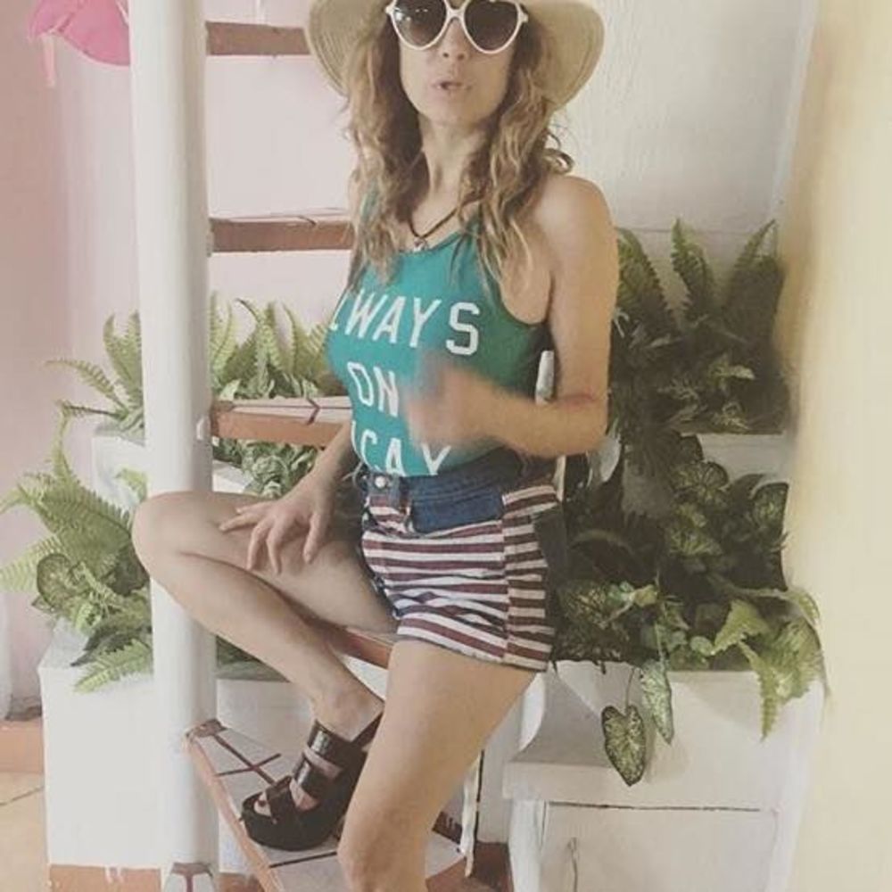 Meet your Posher, Theresa